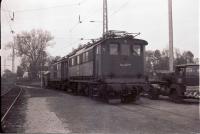 144 507-1 im Bw Freilassing am 26.10.1983