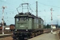 Elektrolokomotive 144.5 DB 144 505-5 Bahnhof Freilassing